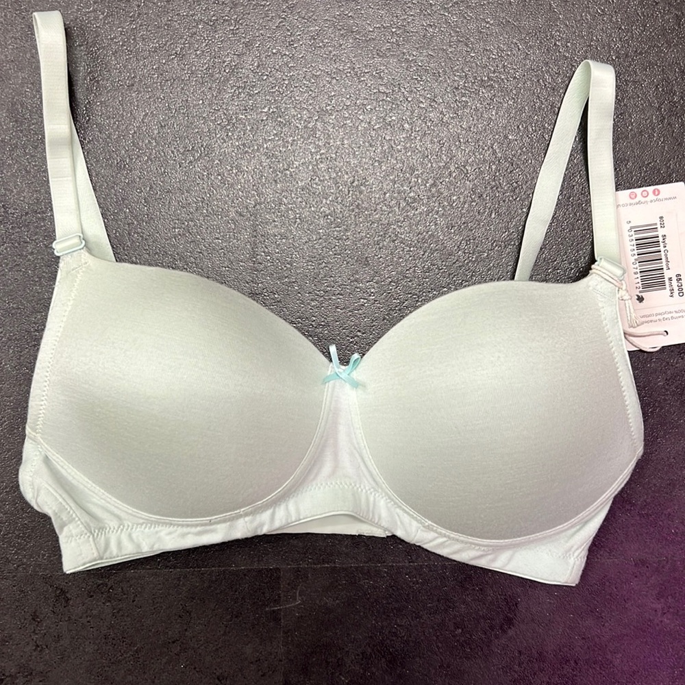 Petite mint green wireless bra